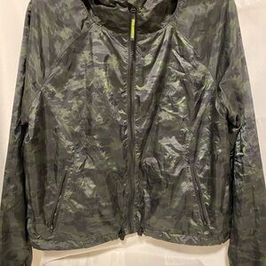Good American Camouflage Zip-Up Jacket
